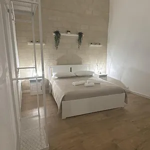  Bed & Breakfast La Corte San Nicola Italia